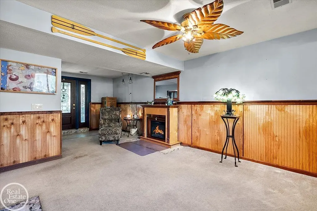 1136 Miller Road Lake Orion Village MI 48362