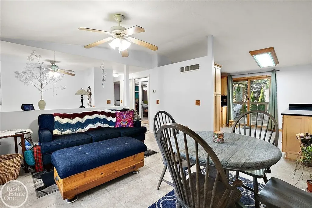 1136 Miller Road Lake Orion Village MI 48362