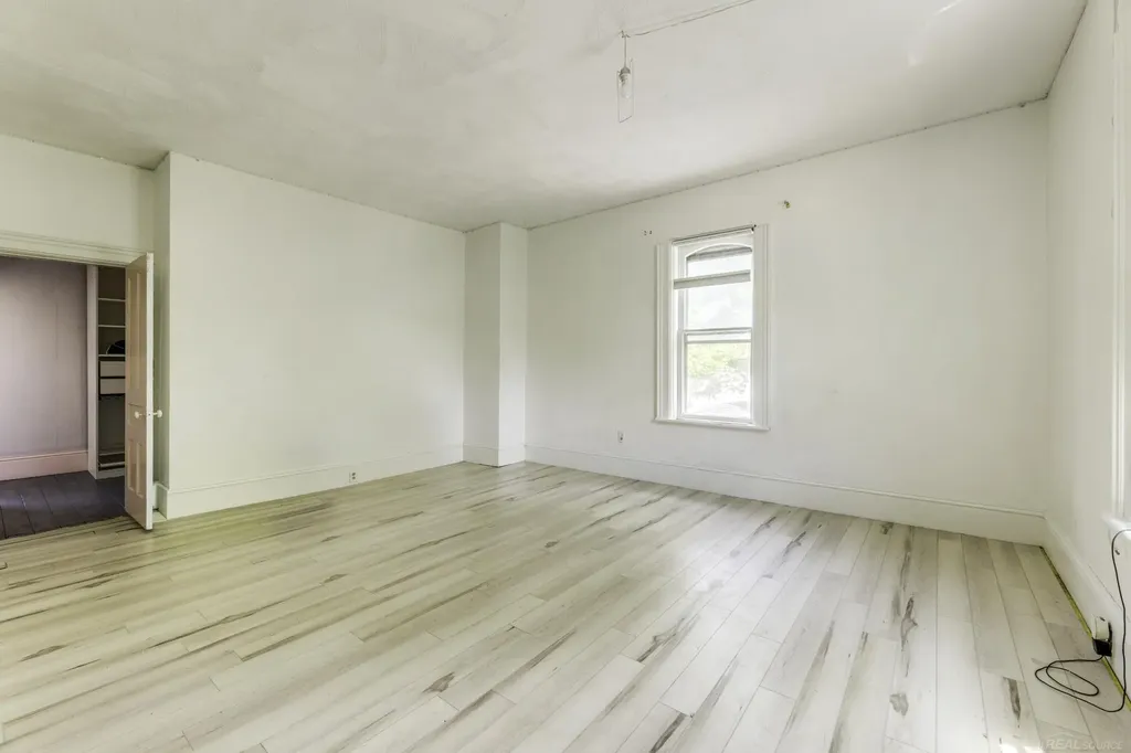 7197 Hubbard Street Lexington Village MI 48450