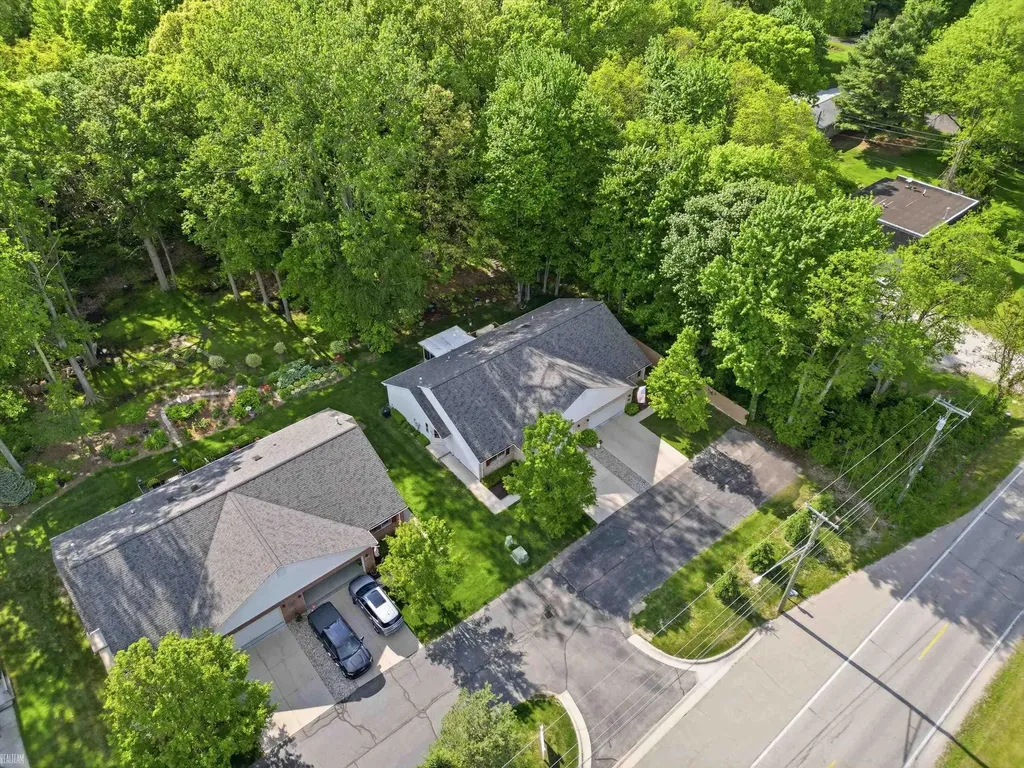 9622 Nook Road Clay Township MI 48001