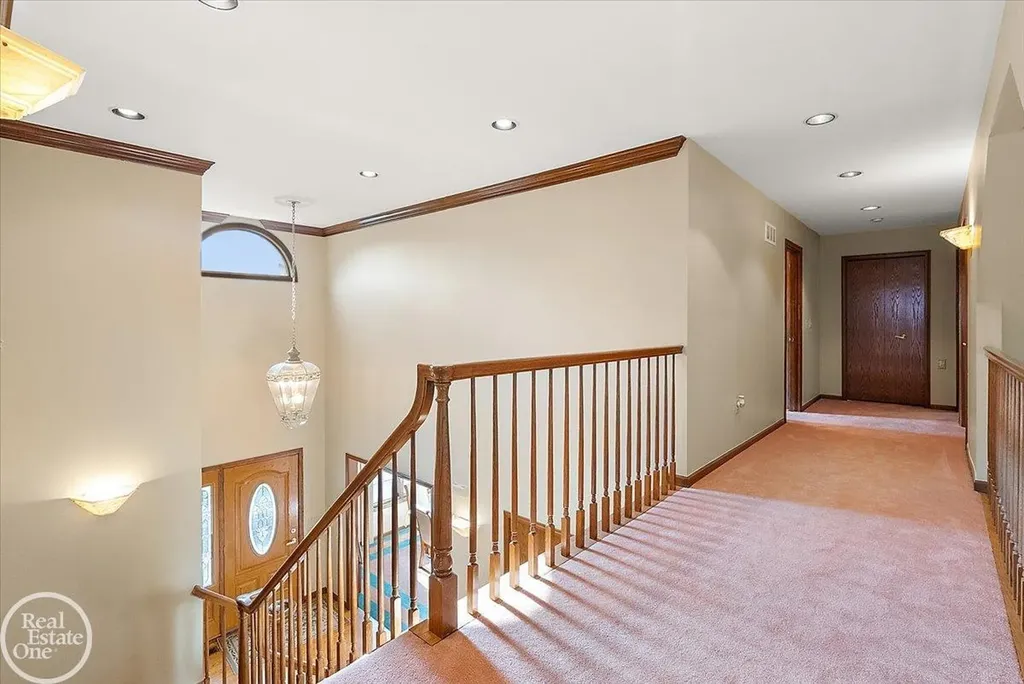 56688 Portsmouth Court Shelby Charter Township MI 48316