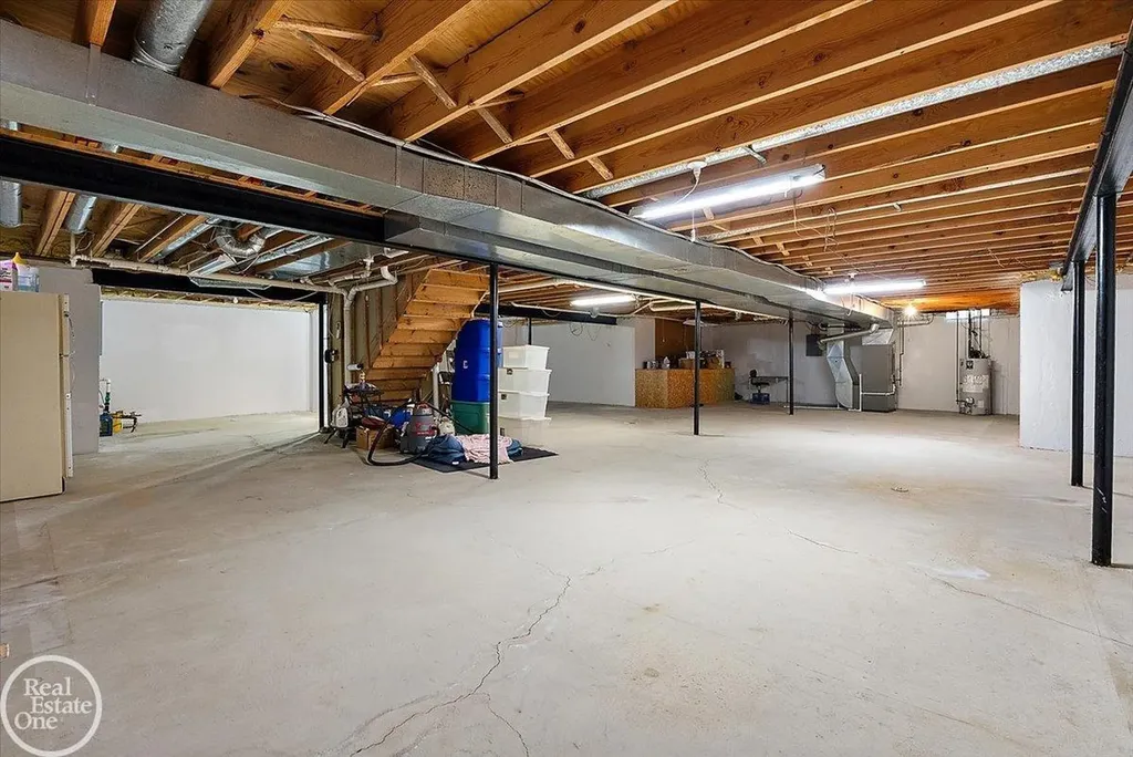 56688 Portsmouth Court Shelby Charter Township MI 48316