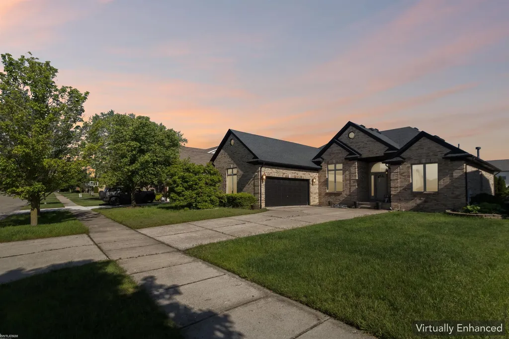 20351 Bannister Drive Macomb Township MI 48044