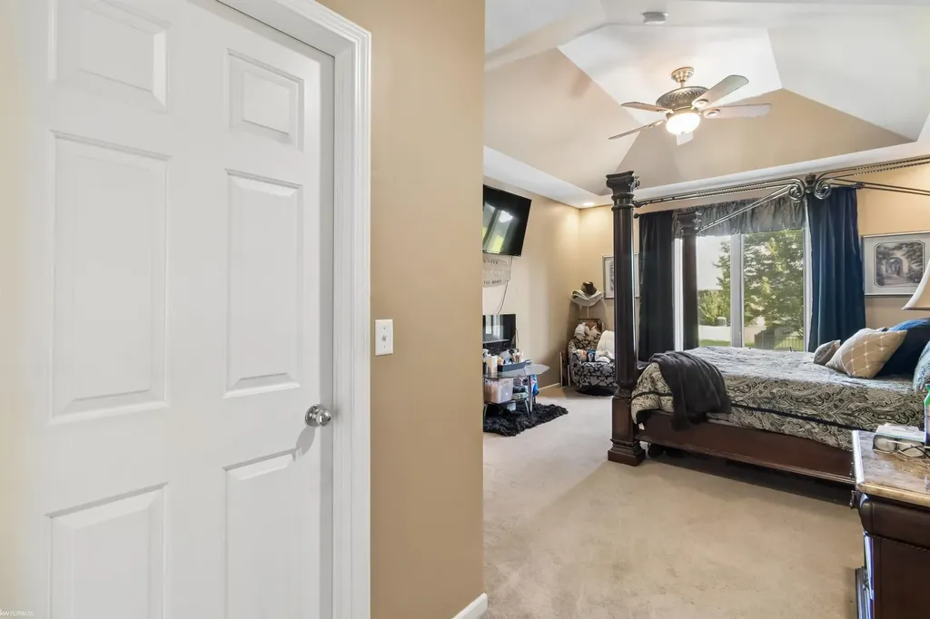 20351 Bannister Drive Macomb Township MI 48044