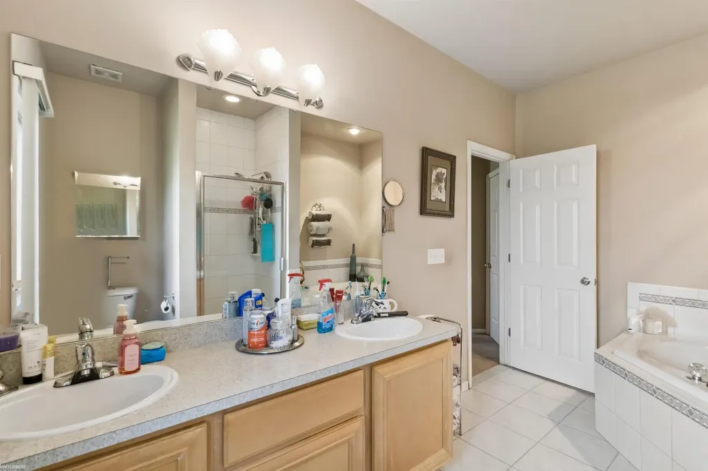20351 Bannister Drive Macomb Township MI 48044