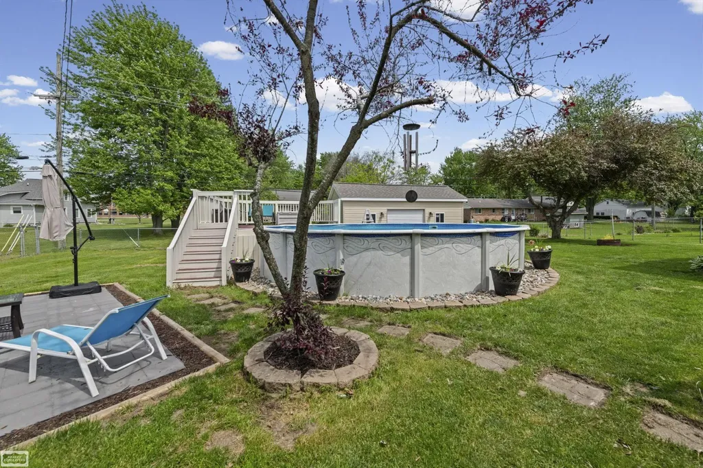 110 N Matteson Street Capac Village MI 48014