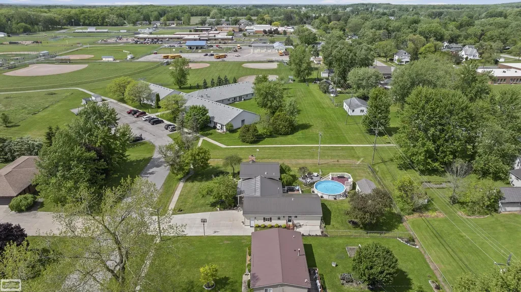 110 N Matteson Street Capac Village MI 48014
