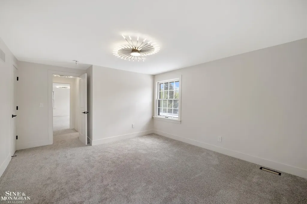 773 Hawthorne Road Grosse Pointe Woods City MI 48236