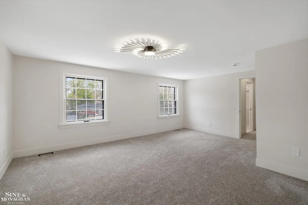 773 Hawthorne Road Grosse Pointe Woods City MI 48236