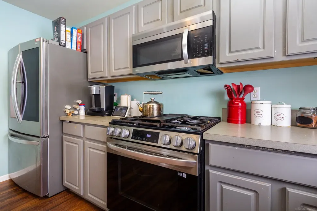 5137 Sandalwood Circle Street Grand Blanc Charter Township MI 48439