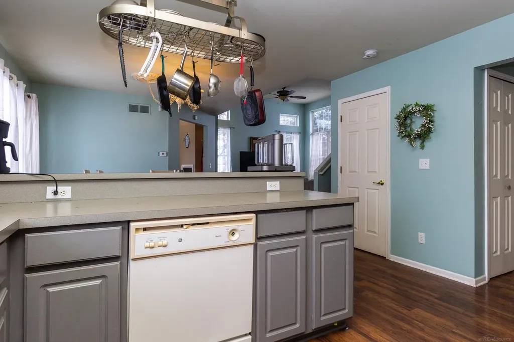 5137 Sandalwood Circle Street Grand Blanc Charter Township MI 48439