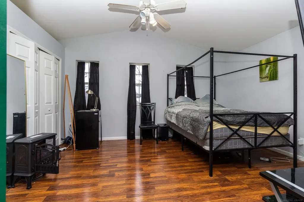 5137 Sandalwood Circle Street Grand Blanc Charter Township MI 48439