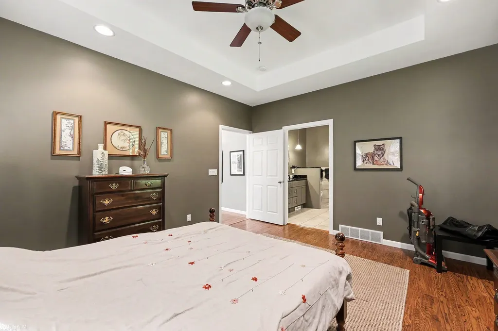 4184 Wellington Court Fort Gratiot Charter Township MI 48059