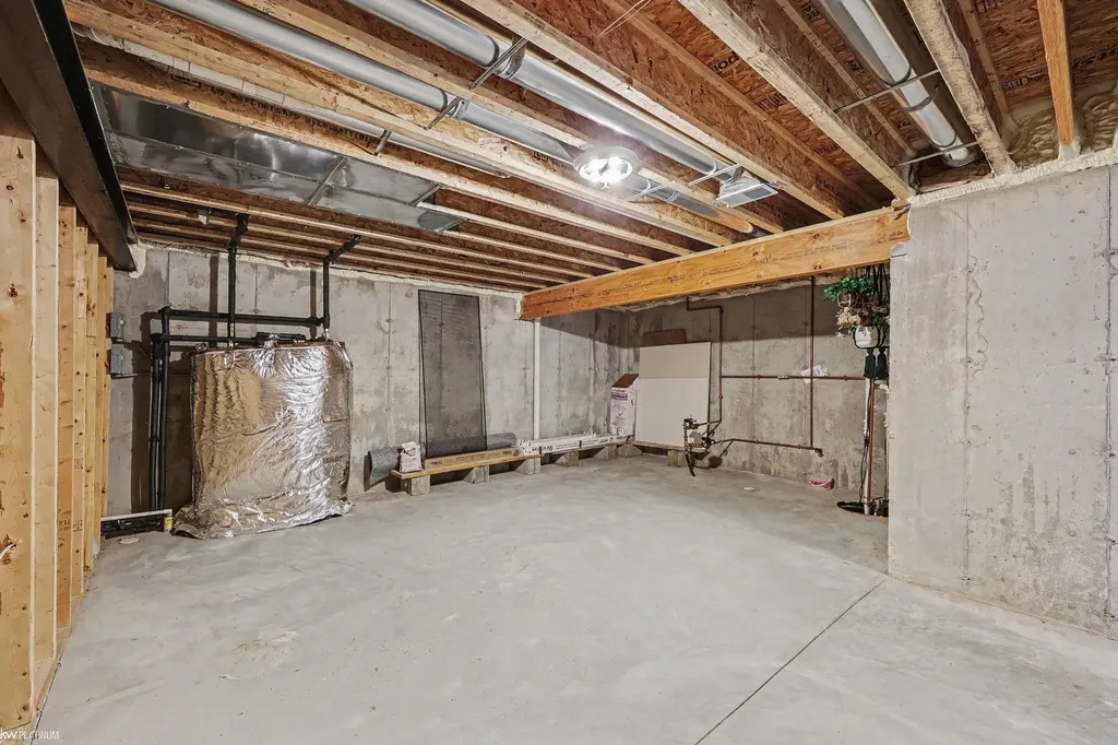 4184 Wellington Court Fort Gratiot Charter Township MI 48059