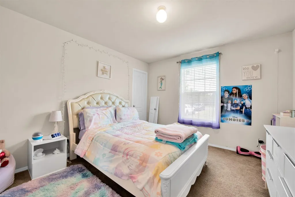 17128 Scarborough Drive Macomb Township MI 48044