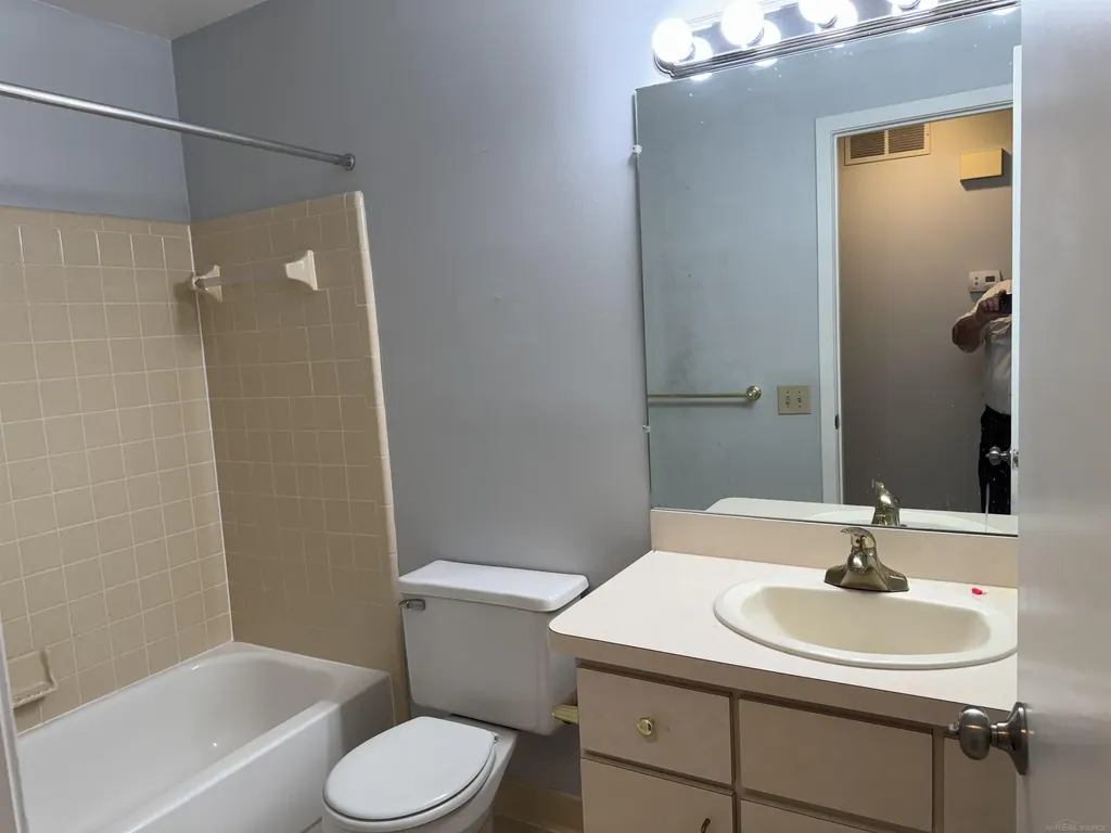 7930 Woodingham Drive West Bloomfield Charter Township MI 48322