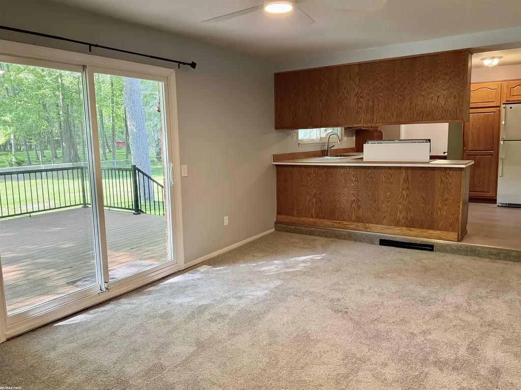 33043 Shagbark Circle Chesterfield Township MI 48047