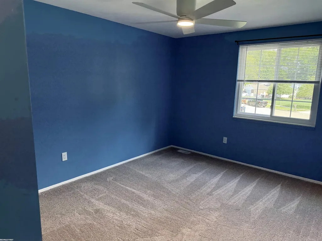 33043 Shagbark Circle Chesterfield Township MI 48047