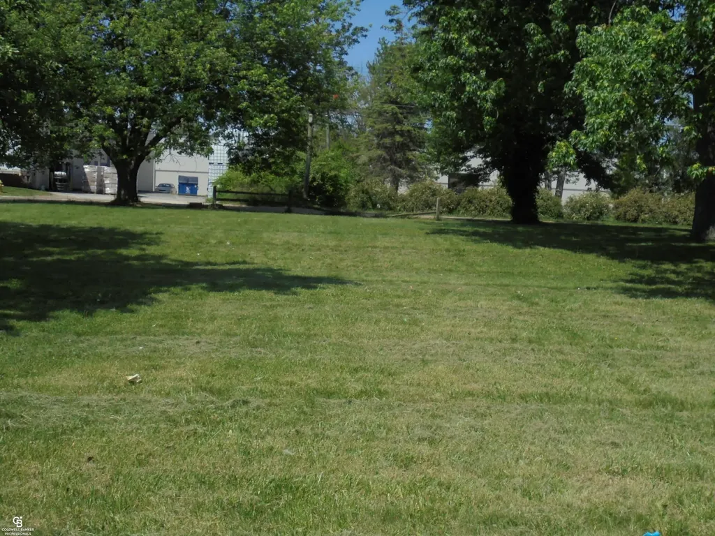 35080 Hengesbach Drive Clinton Charter Township MI 48035