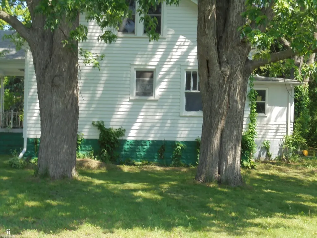 35080 Hengesbach Drive Clinton Charter Township MI 48035
