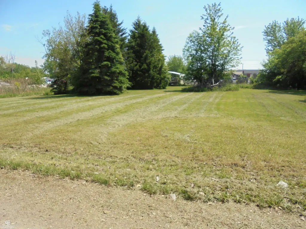 35080 Hengesbach Drive Clinton Charter Township MI 48035