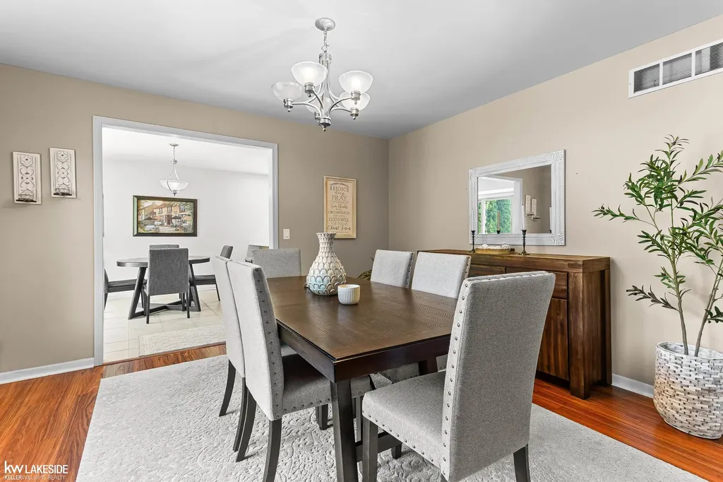 51389 Midland Circle Macomb Township MI 48042
