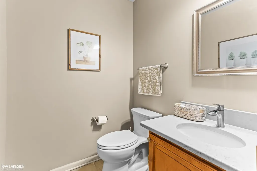 51389 Midland Circle Macomb Township MI 48042