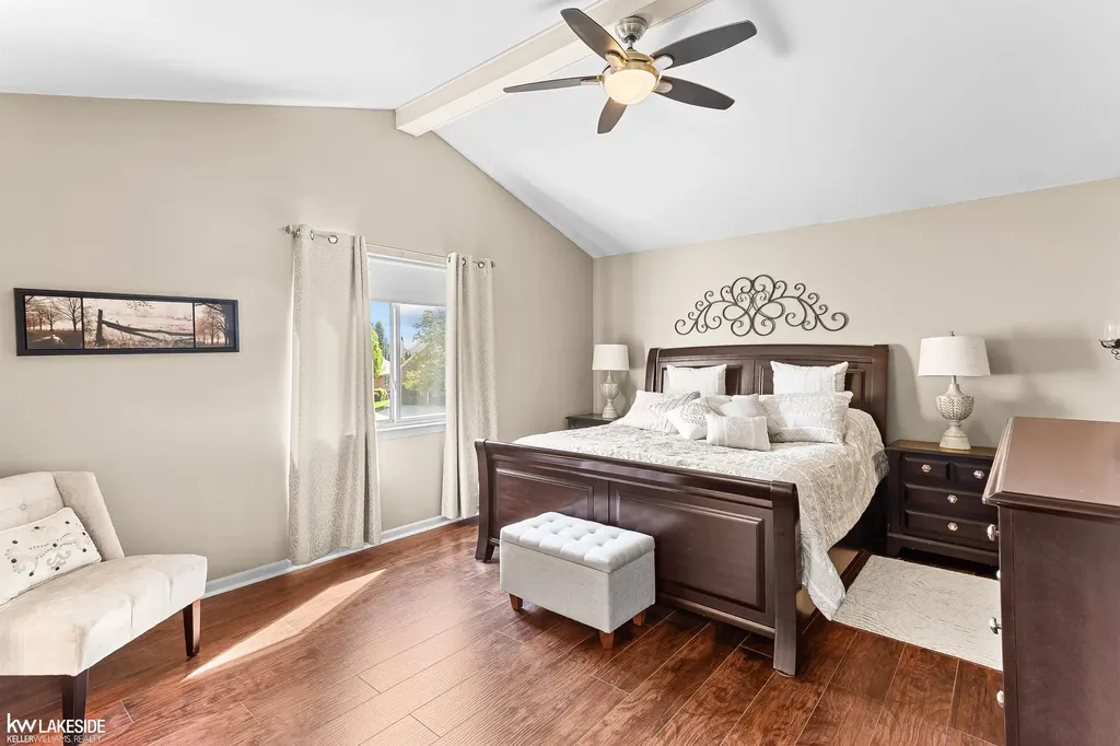 51389 Midland Circle Macomb Township MI 48042