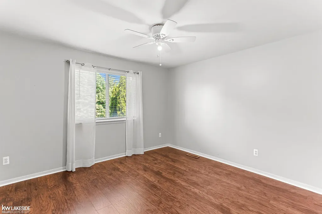 51389 Midland Circle Macomb Township MI 48042