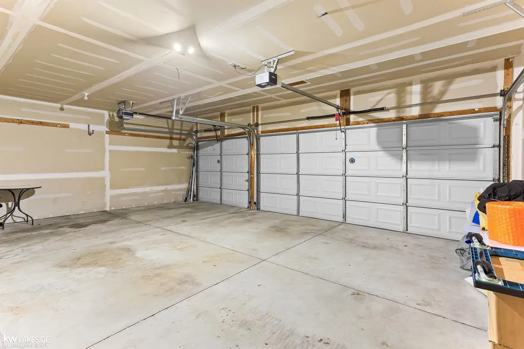 51389 Midland Circle Macomb Township MI 48042