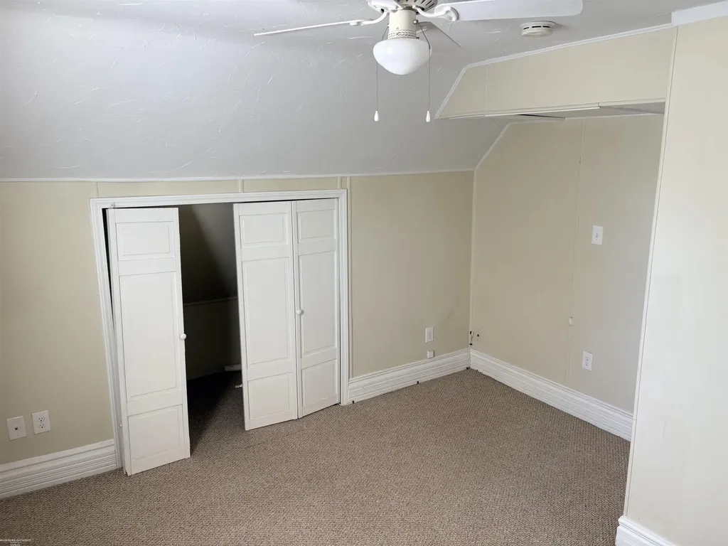 73 Smith Street Mt. Clemens City MI 48043