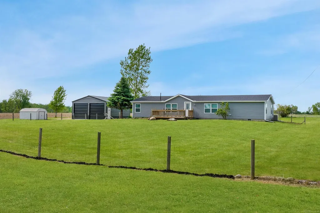 13352 Norman Road Brockway Township MI 48097