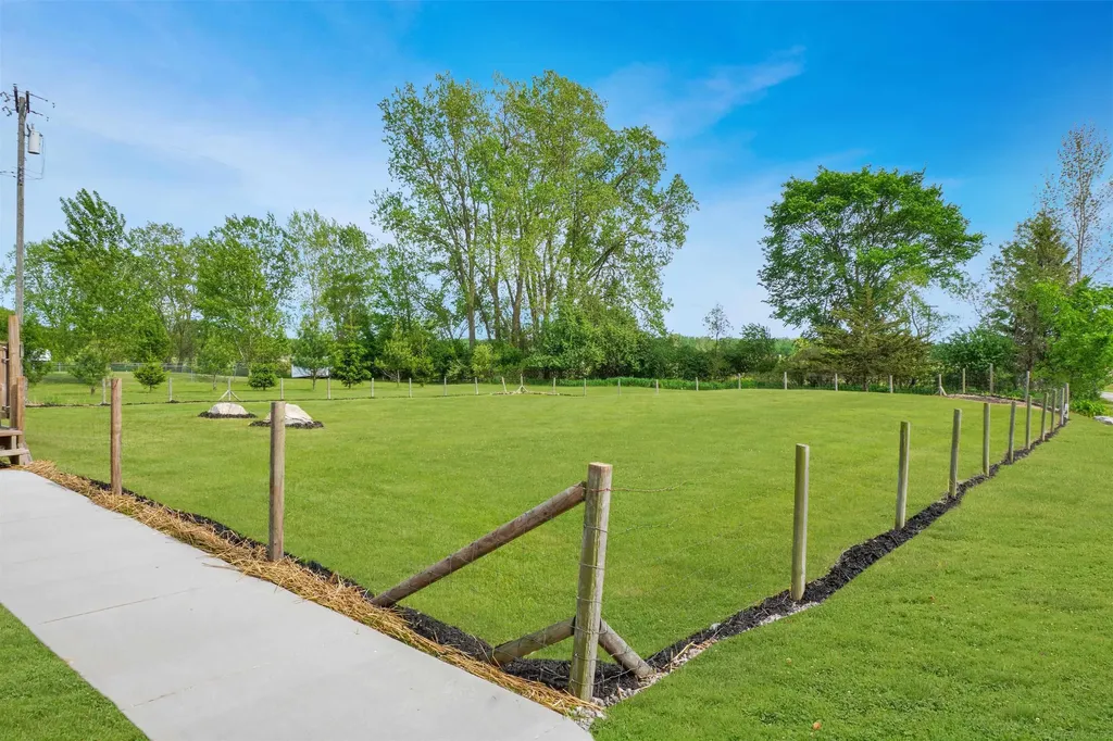13352 Norman Road Brockway Township MI 48097