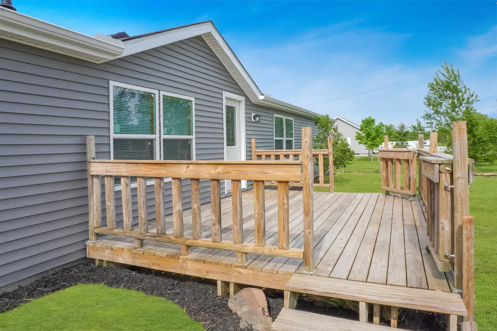 13352 Norman Road Brockway Township MI 48097