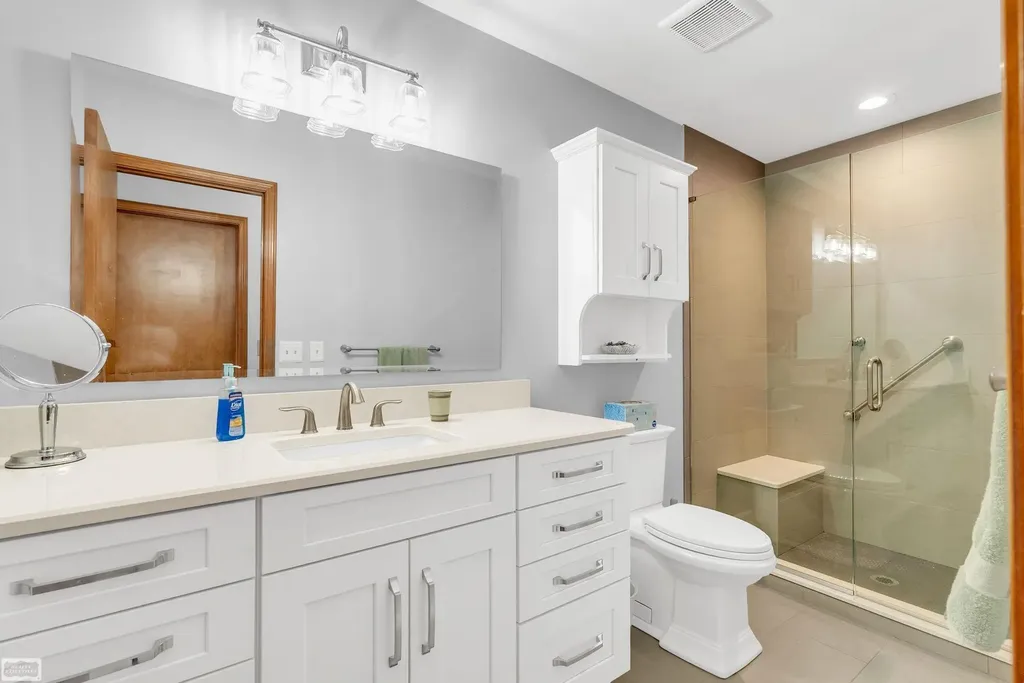 41010 W Rosewood Drive Clinton Charter Township MI 48038