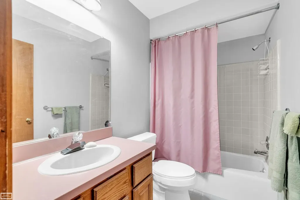 41010 W Rosewood Drive Clinton Charter Township MI 48038