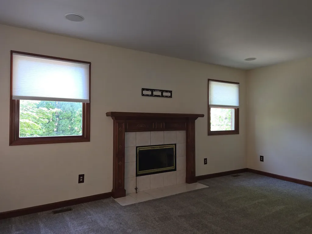 11087 Shadow Creek Court Sterling Heights City MI 48313