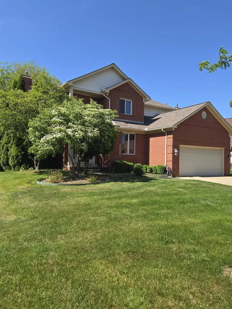 11087 Shadow Creek Court Sterling Heights City MI 48313