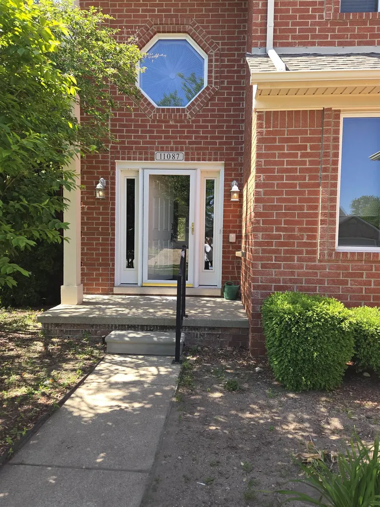 11087 Shadow Creek Court Sterling Heights City MI 48313