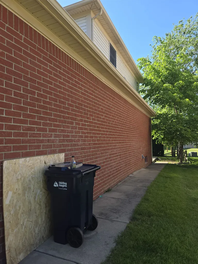 11087 Shadow Creek Court Sterling Heights City MI 48313