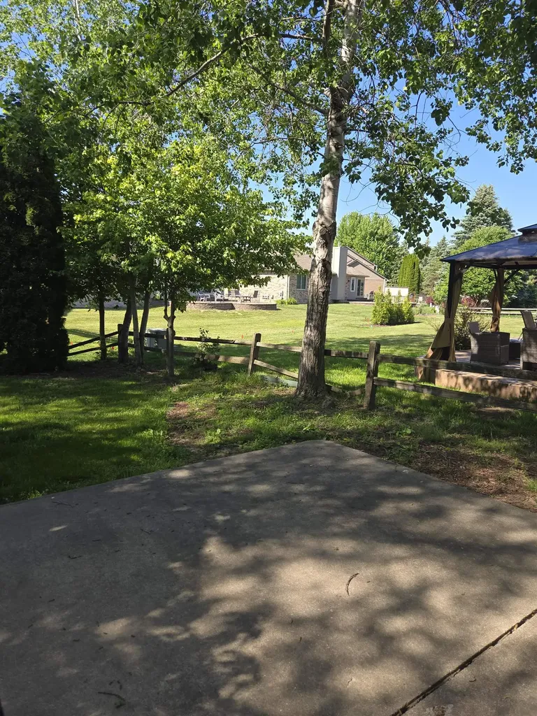 11087 Shadow Creek Court Sterling Heights City MI 48313