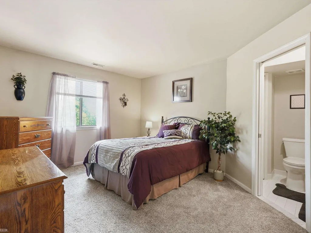 16579 Woodlane Drive Fraser City MI 48026
