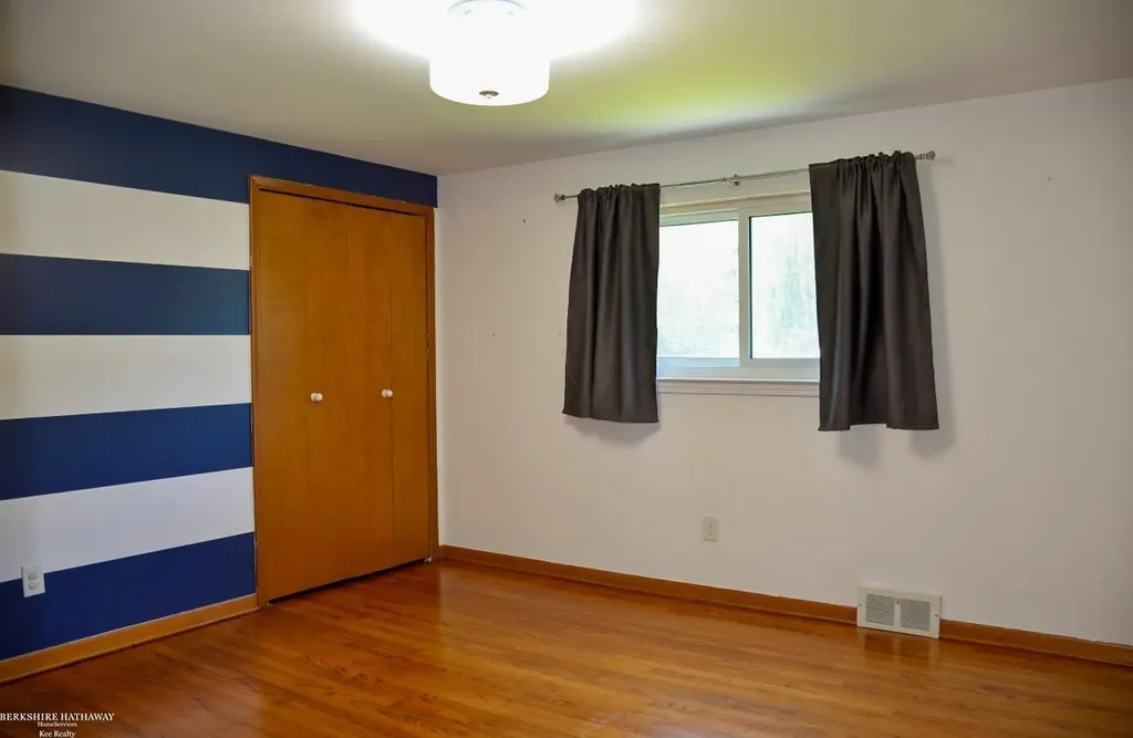 50508 W Shamrock Street Chesterfield Township MI 48047