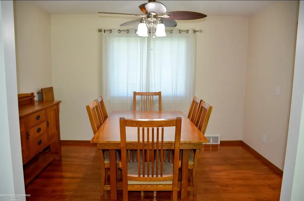 50508 W Shamrock Street Chesterfield Township MI 48047