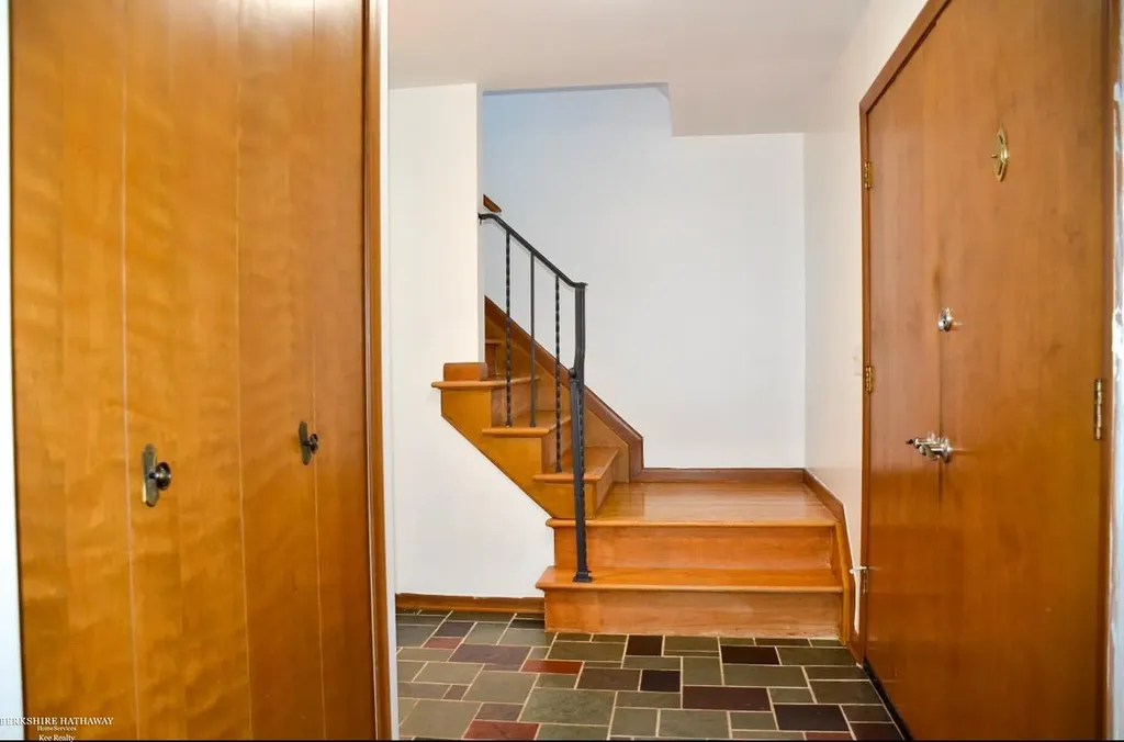 50508 W Shamrock Street Chesterfield Township MI 48047