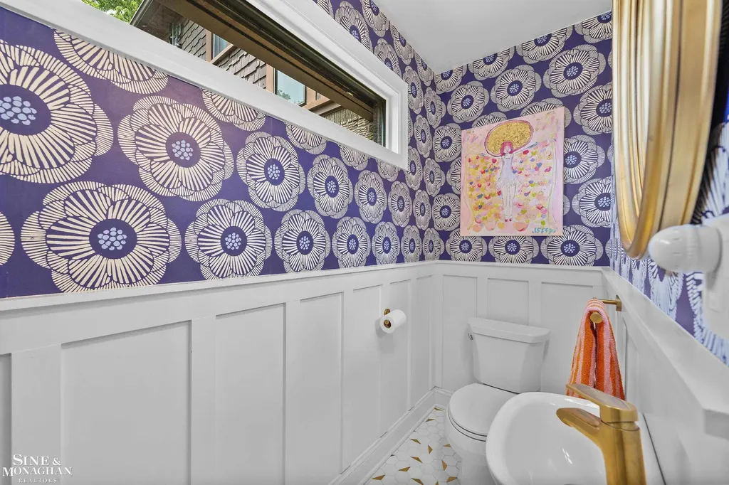1231 Grayton Street Grosse Pointe Park City MI 48230