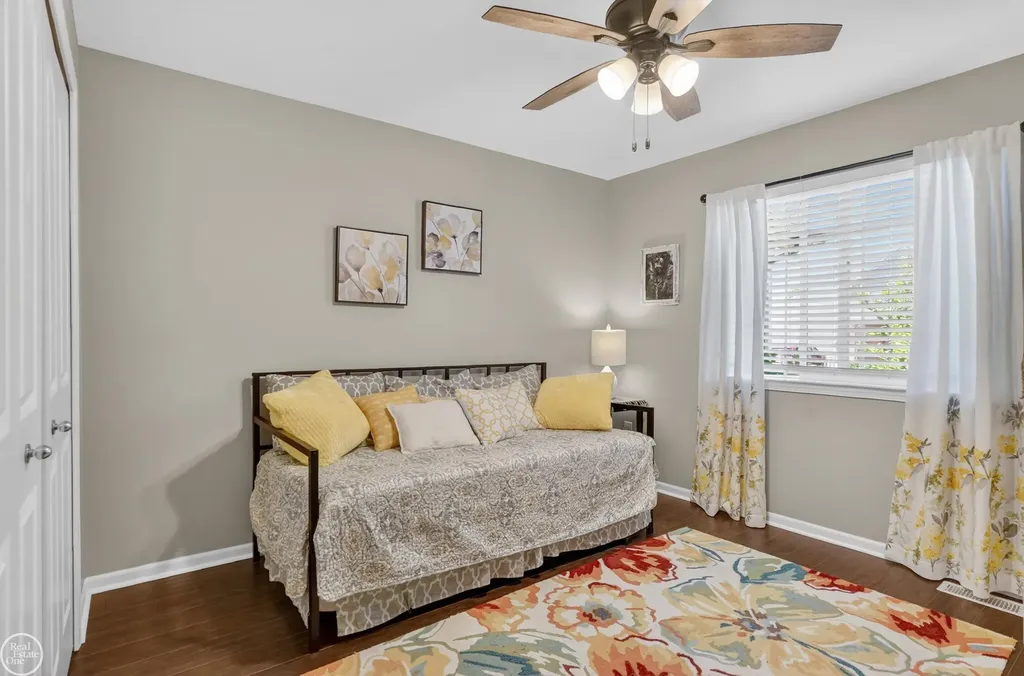 33743 Au Sable Drive Chesterfield Township MI 48047