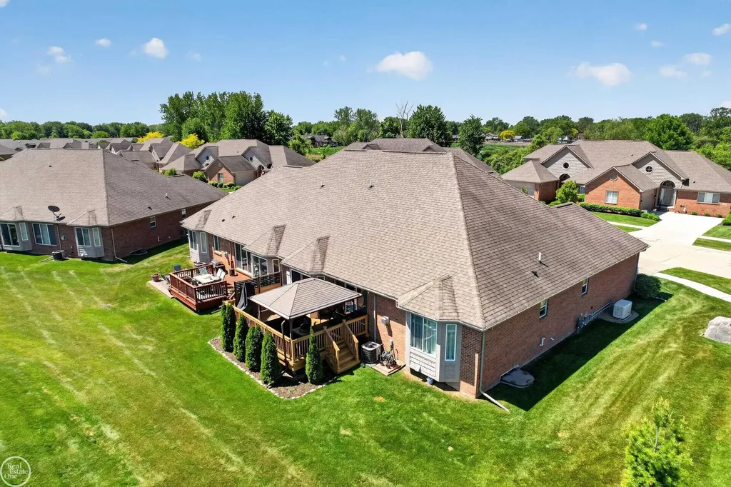 33743 Au Sable Drive Chesterfield Township MI 48047