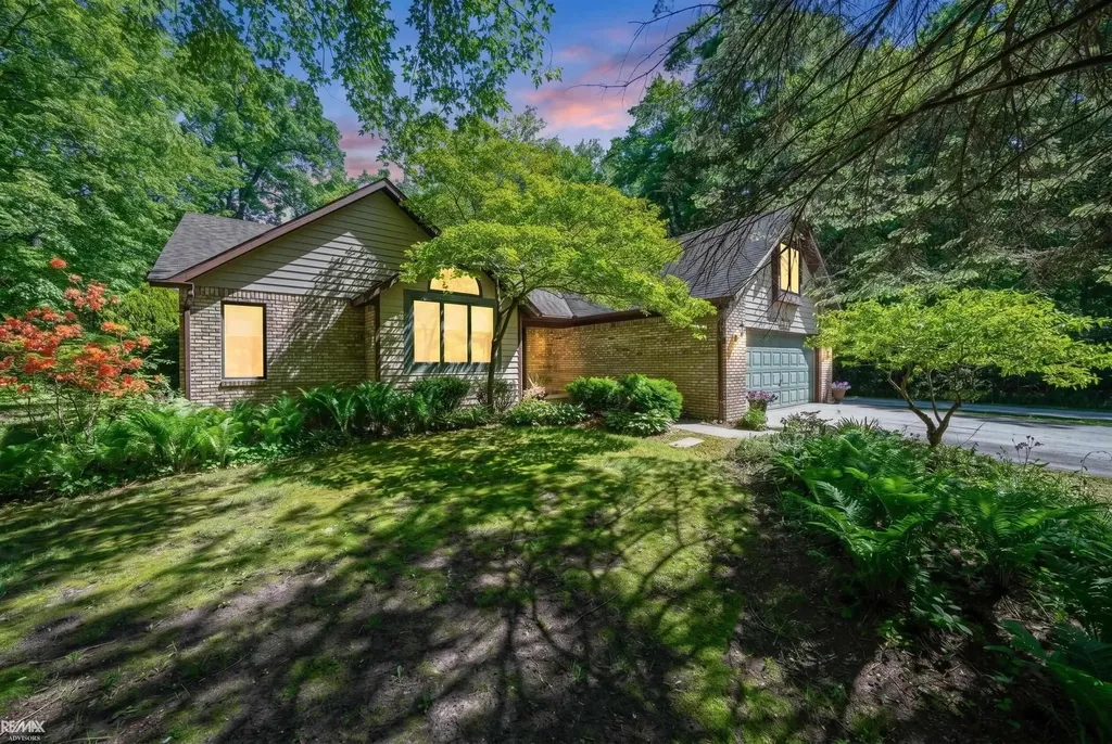 6440 Benoit Road Clay Township MI 48001