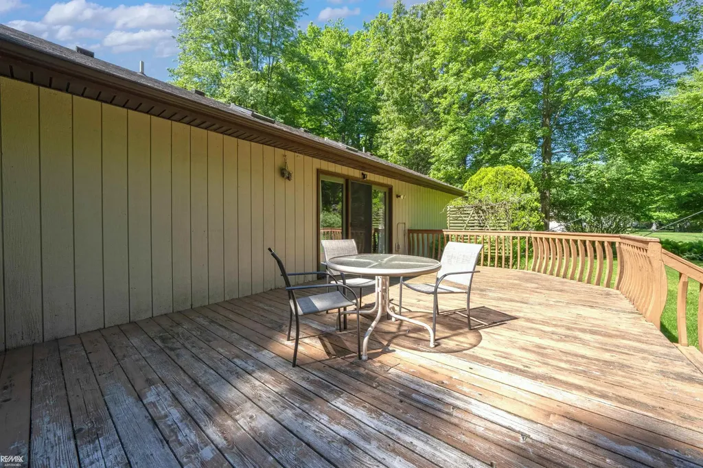 6440 Benoit Road Clay Township MI 48001